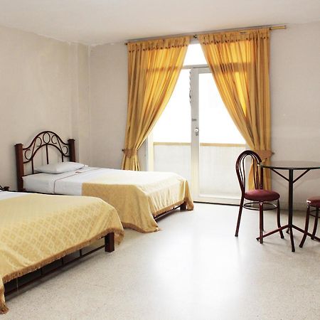 Hotel Normandia 麦德林 外观 照片