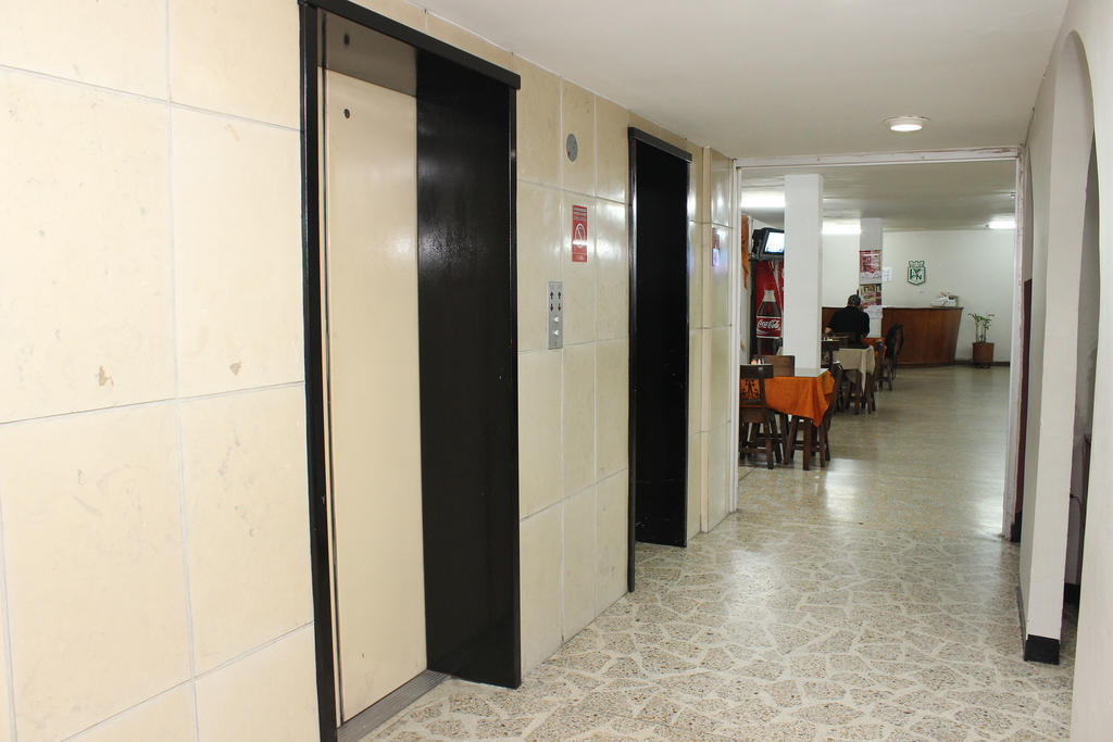 Hotel Normandia 麦德林 外观 照片